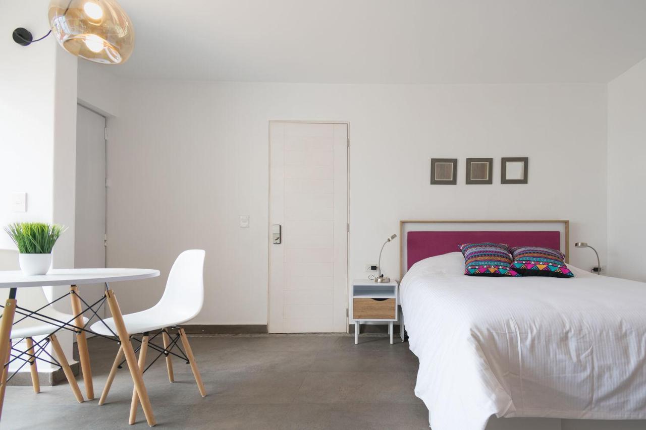 Juub Colorful, In New Polanco District Apartment