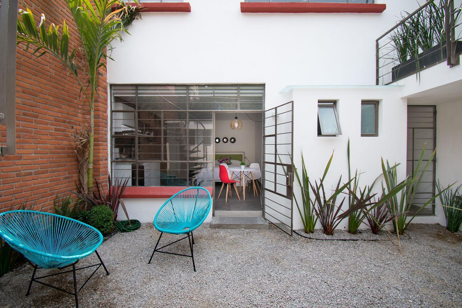 Juub Colorful, In New Polanco District Apartment